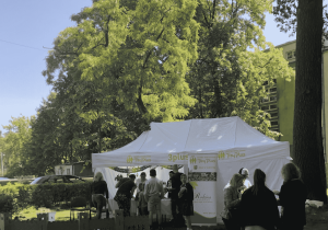 Spotkanie podczas pikniku rodzinnego