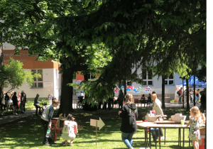 Spotkanie podczas pikniku rodzinnego